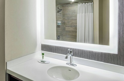 Theatre District Hotel | Courtyard by Marriott Boston Downtown