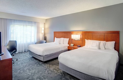 State Park Hotel | Courtyard by Marriott Columbia Northeast/Fort Jackson Area