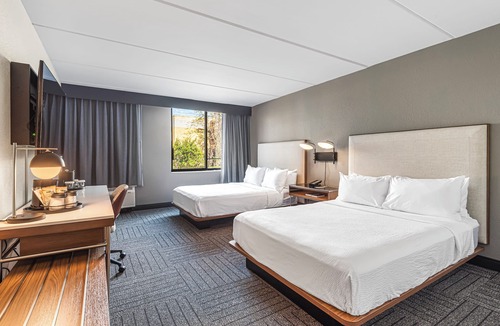 Columbus Hotel | Courtyard by Marriott Columbus