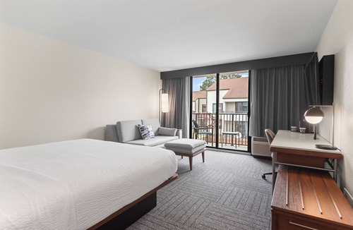 Columbus Hotel | Courtyard by Marriott Columbus