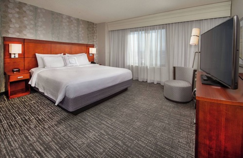 Merrifield Hotel | Courtyard by Marriott Dunn Loring Fairfax