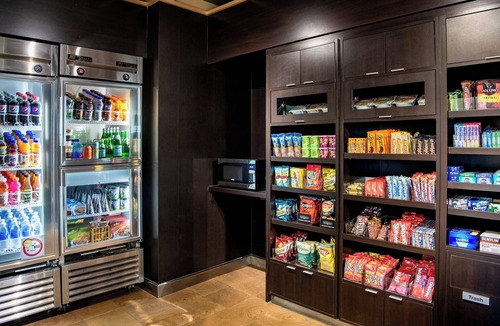 West Edmonton Hotel | Courtyard by Marriott Edmonton West