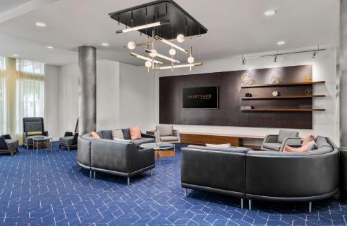 Evansville Hotel | Courtyard by Marriott Evansville East