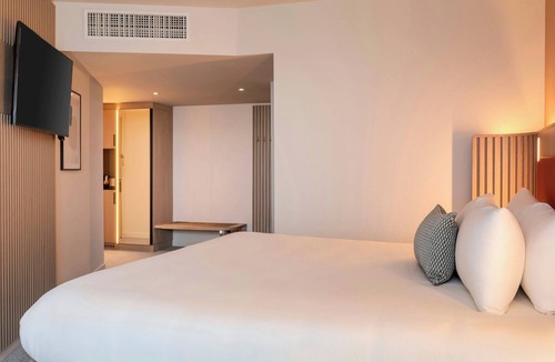 Saint-Denis Hotel | Courtyard by Marriott Paris Saint Denis