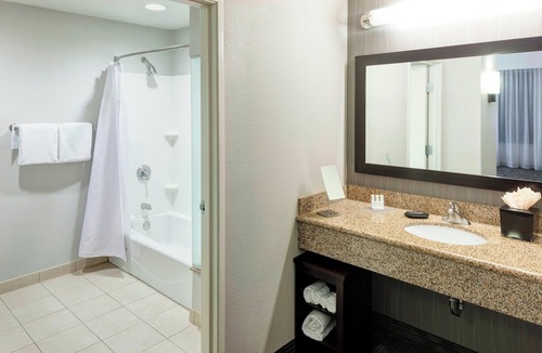 Franklin Hotel | Courtyard by Marriott Franklin Cool Springs