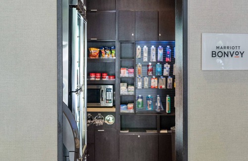 Greenville Downtown Hotel | Courtyard by Marriott Greenville Downtown