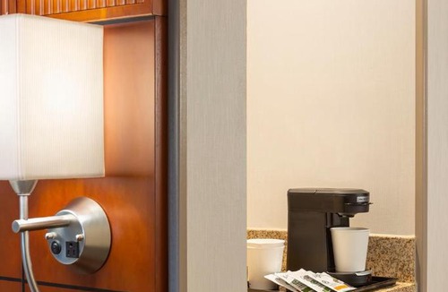 Middleton Hotel | Courtyard by Marriott Madison West/Middleton