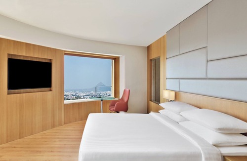 Nashik Hotel | Courtyard by Marriott Nashik
