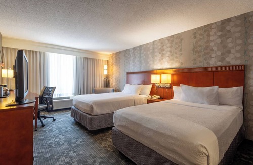Nashua Hotel | Courtyard by Marriott Nashua