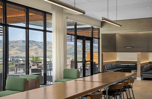 Pocatello Hotel | Courtyard by Marriott Pocatello