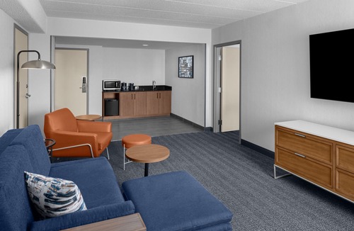 North Oakland Hotel | Courtyard by Marriott Pittsburgh University Center