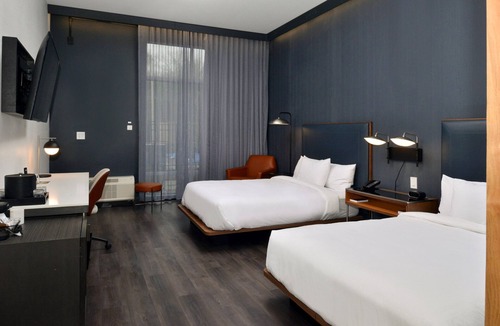 Southwest Raleigh Hotel | Courtyard by Marriott Raleigh Cary Crossroads