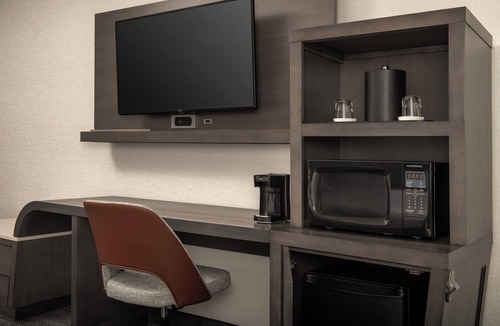 Downtown Richmond Hotel | Courtyard by Marriott Richmond Downtown