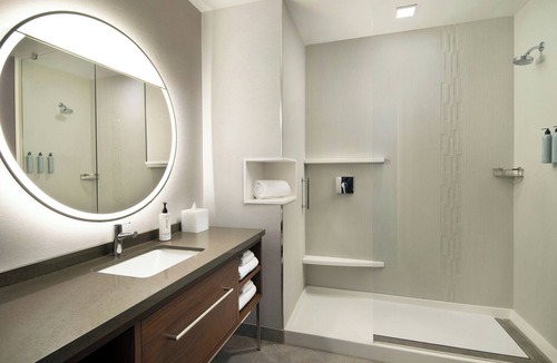 Sand City Hotel | Courtyard By Marriott Sand City Monterey