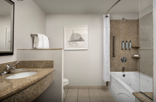 Kirkland Hotel | Courtyard by Marriott Seattle Kirkland