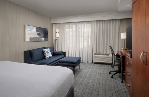 Kirkland Hotel | Courtyard by Marriott Seattle Kirkland