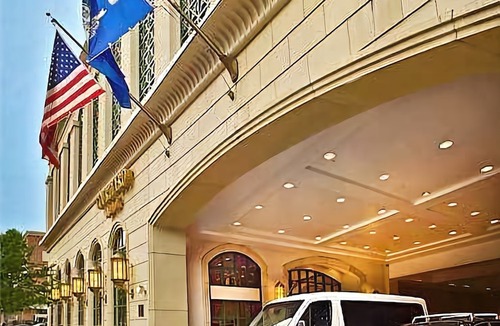 Downtown Hotel | Courtyard by Marriott Stamford Downtown