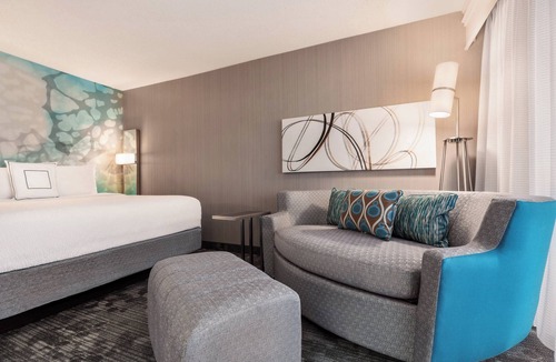Southwest Topeka Hotel | Courtyard by Marriott Topeka