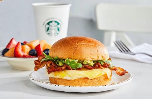Troy Hotel | Courtyard by Marriott Troy