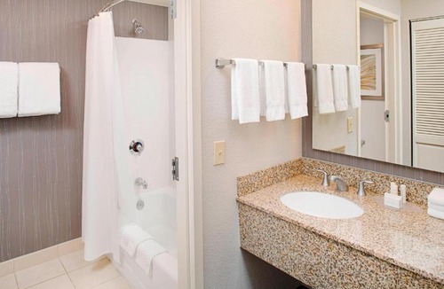 Tucson Hotel | Courtyard by Marriott Tucson Williams Centre