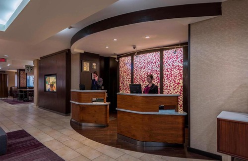 Downtown Tulsa Hotel | Courtyard by Marriott Tulsa Downtown