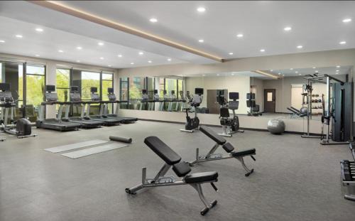 Crestline Heights Hotel | Courtyard by Marriott Birmingham Grandview