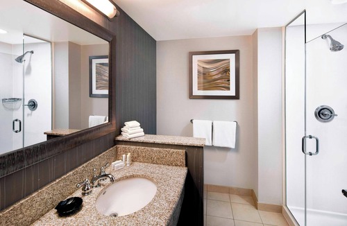 Downtown Indianapolis Hotel | Courtyard by Marriott Indianapolis Downtown