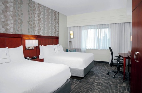 Arlington Hotel | Courtyard by Marriott Jacksonville I-295/East Beltway