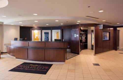 North Canton Hotel | Courtyard by Marriott Canton