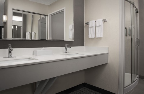Panama City Hotel | Courtyard by Marriott Panama City