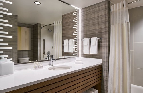 Mount Vernon Square Hotel | Courtyard by Marriott Washington Downtown/Convention Center