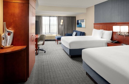 Winchester Hotel | Courtyard by Marriott Winchester
