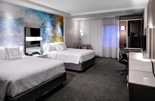 Carrollton Hotel | Courtyard Carrollton