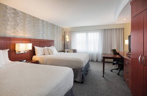 West Des Moines Hotel | Courtyard Des Moines West/Jordan Creek
