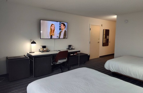 Flint Hotel | Courtyard Flint by Marriott
