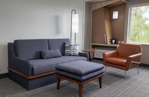 West Hyattsville Hotel | Courtyard Largo Medical Center Drive