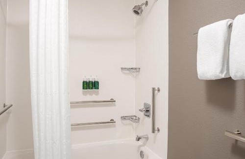 Paducah Hotel | Courtyard Paducah West