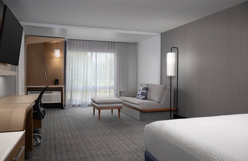 Bensalem Hotel | Courtyard Philadelphia Bensalem