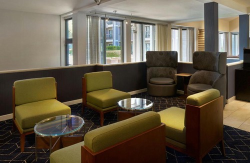 Larkspur Hotel | Courtyard San Francisco Larkspur Landing/Marin County