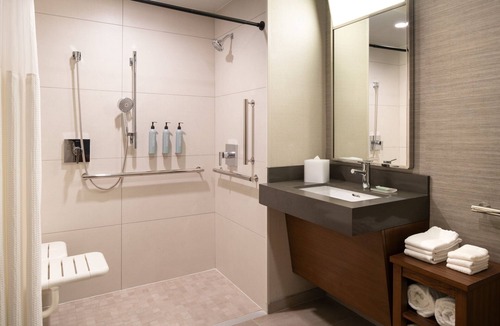 Burlingame Hotel | Courtyard San Francisco Airport Burlingame