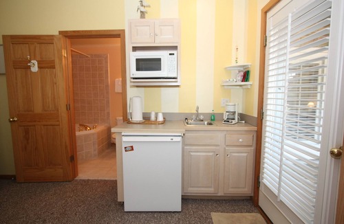 Ocracoke Bed & Breakfast | Courtyard Villas on Silver Lake Harbor
