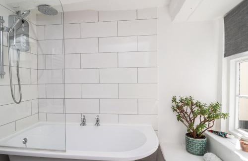 Cawsand House | Cousham Cottage