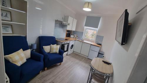 Largs Apartment | Cove Bay 1 Bed Flat