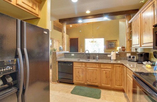 Torreon Villa | Covered Deck: Cozy Show Low Villa in Torreon!