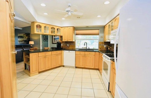 Englewood East House | Covered Heated Pool Included! Only 12 Min Drive to Beach!