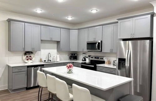 Starkville House | Cowbell Cottage ~ New construction luxury townhome, pet friendly!