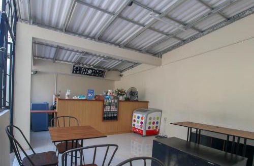 Kebon Kacang House | COZROOMS near MRT, Plaza Indonesia, and Grand Indonesia
