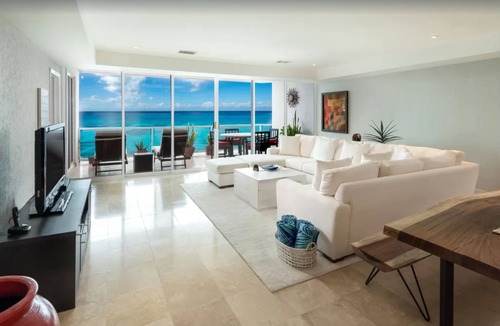 Zona Hotelera Norte Condo | Cozumel oceanfront beauty - Relax with a view