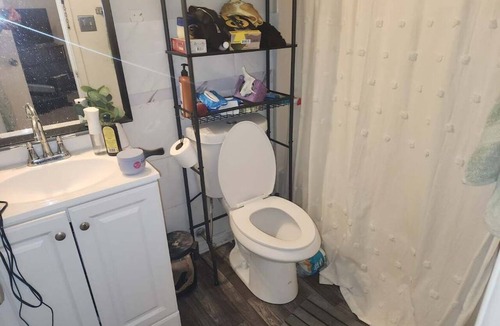 Hampton Condo | Cozy 1-bed condo w/AC near NASA Norfolk and Hampton u military bases VA beach