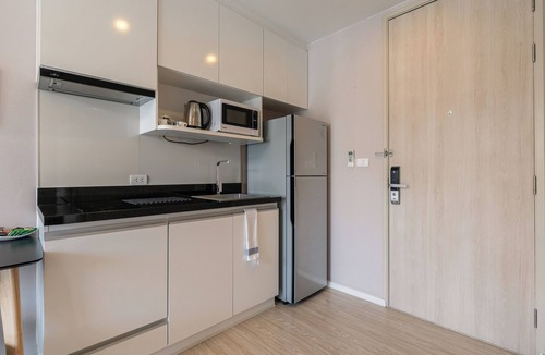 Huay Kaew Condo | Cozy 1-bedroom condo in Nimman, Chiang Mai. 4 mins walk to One Nimman, Maya Mall
